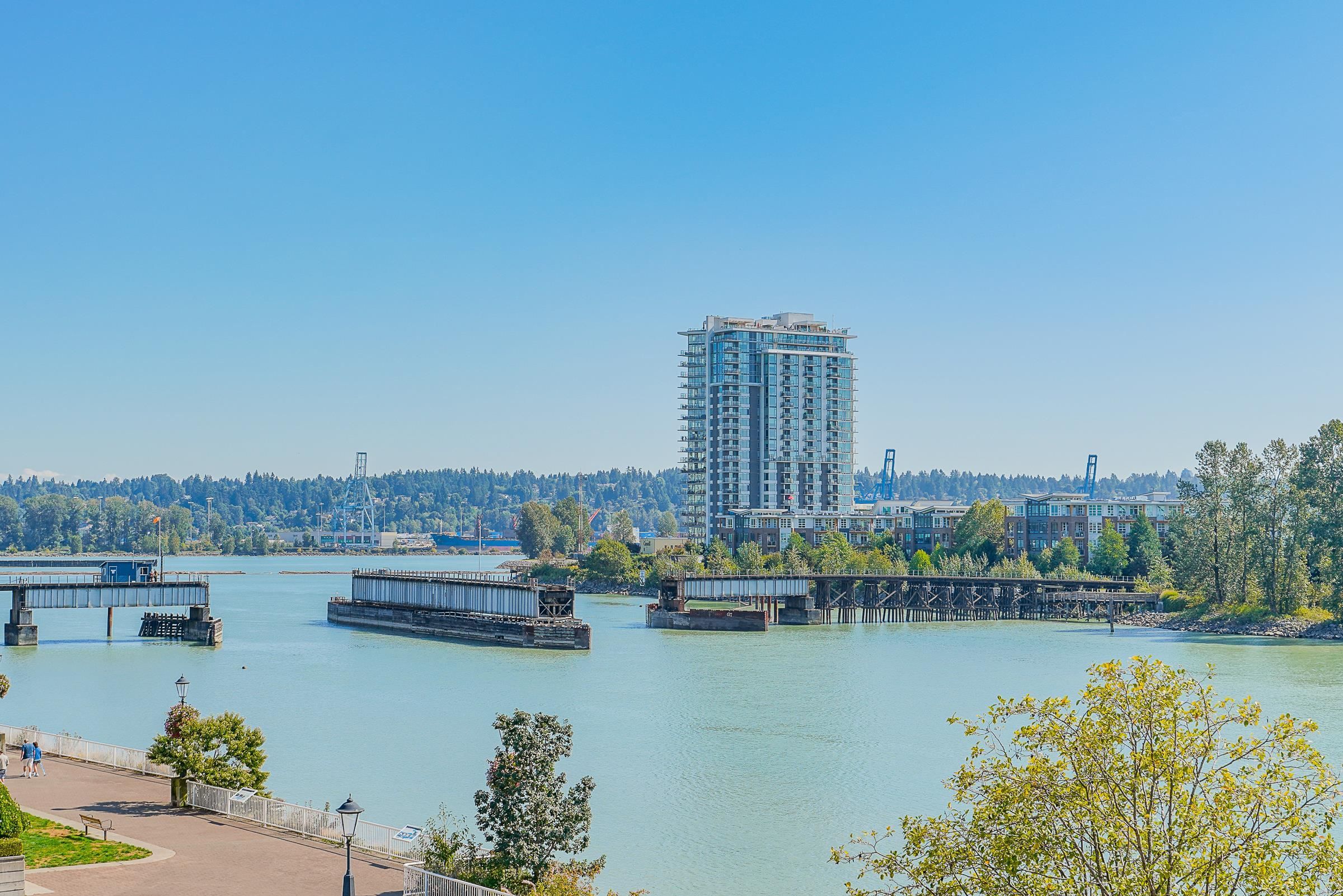 I have sold a property at 409 6 RENAISSANCE SQ in New Westminster